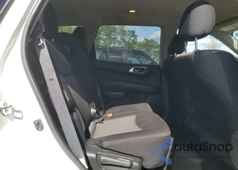 2018 Nissan Pathfinder S from USA, damaged, VIN 5N1DR2MM4JC679248